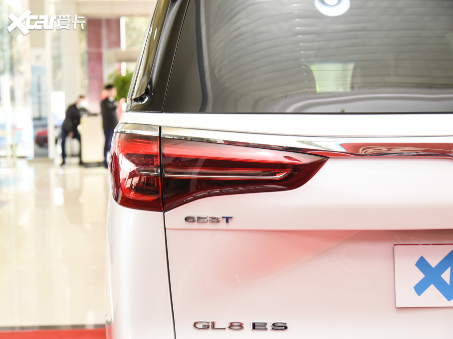 2022eGL8 ES ES 653T m