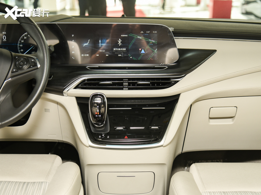 2022eGL8 ES ES 653T m