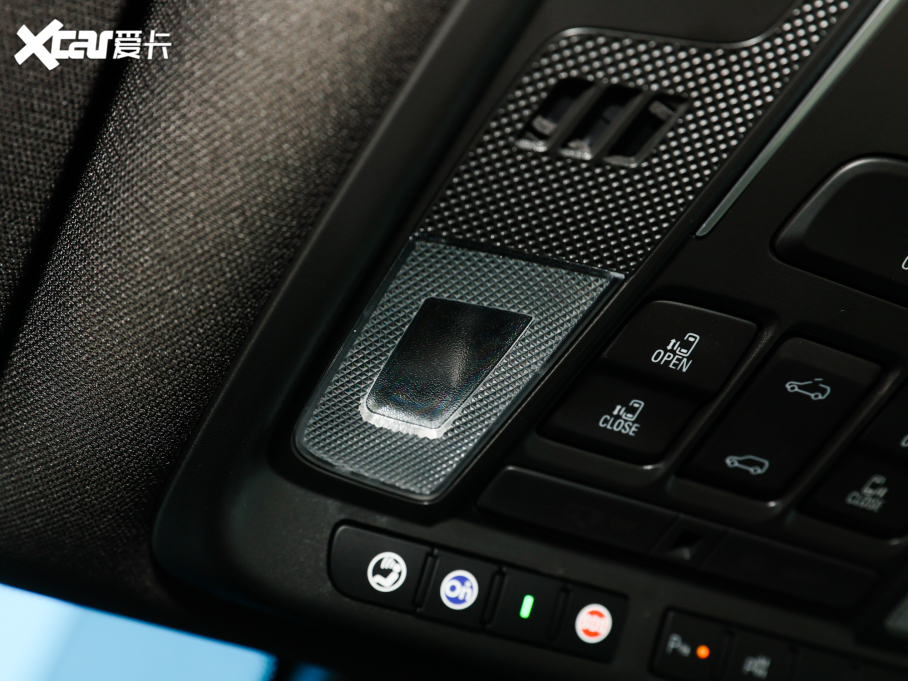 2022eGL8 ES ES 653T A