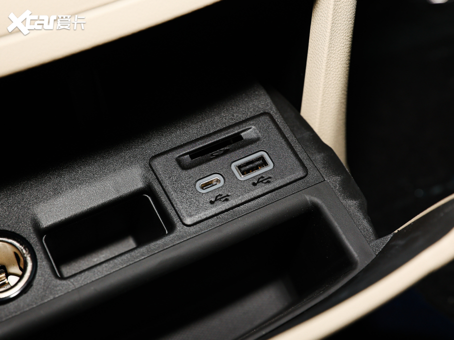 2022eGL8 ES ES 653T A