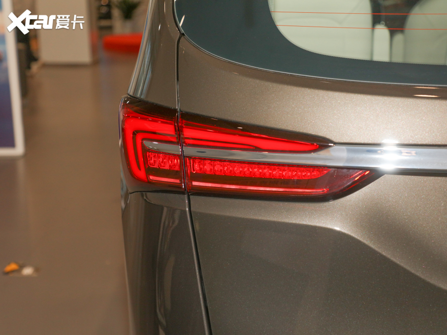 2022eGL8 Ϲœ 652T m