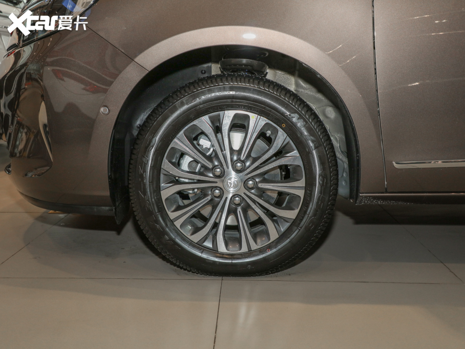 2022eGL8 Ϲœ 652T F