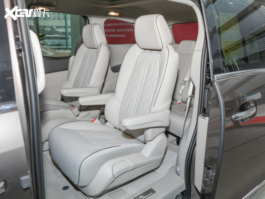 2022eGL8 Ϲœ 652T F