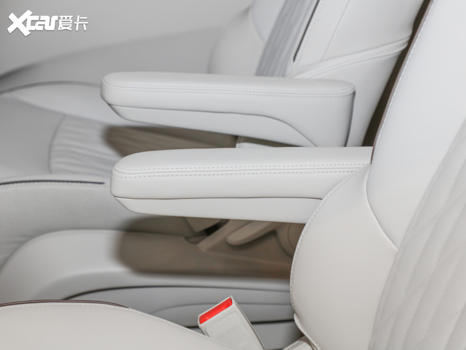 2022eGL8 Ϲ(w)œ 652T F