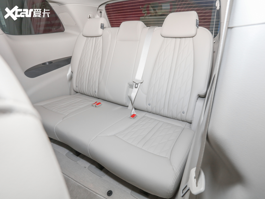 2022eGL8 Ϲœ 652T F