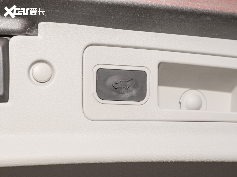 2022eGL8 Ϲœ 652T F