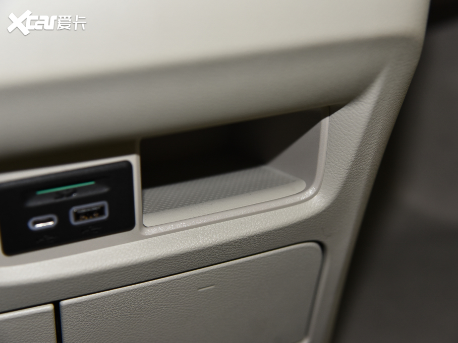 2022eGL8 Ϲœ 652T F͸