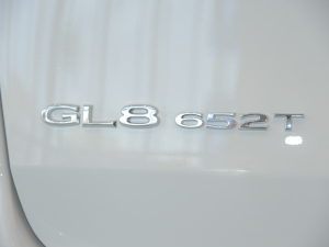 2022款陆上公务舱 652T 豪华型 细节外观