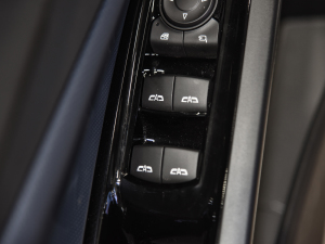 2022ǻPLUS п؅^