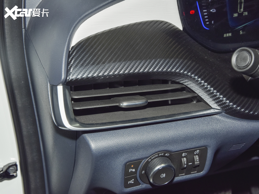 2022΢{(ln)6ʽ(dng)܇ (lin)ǻ