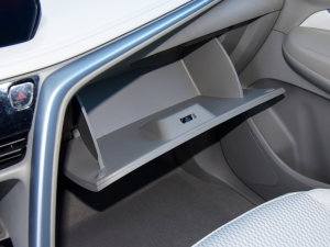 2022款652E 互联智享型 手套箱
