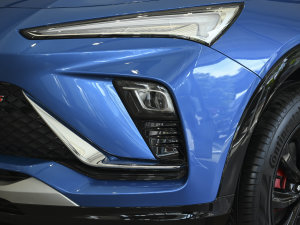 2022款1.5T GS 燃速版 大灯