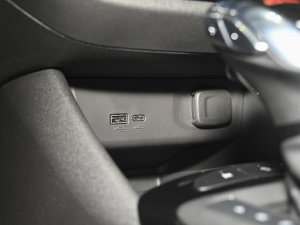 20221.5T GS ȼٰ п؅^