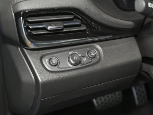 20221.5T GS ȼٰ п؅^