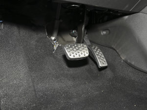 20221.5T GS ȼٰ п؅^