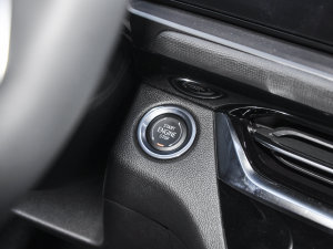 20221.5T GS ȼ п؅^