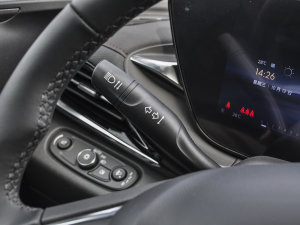 20221.5T GS ȼ п؅^