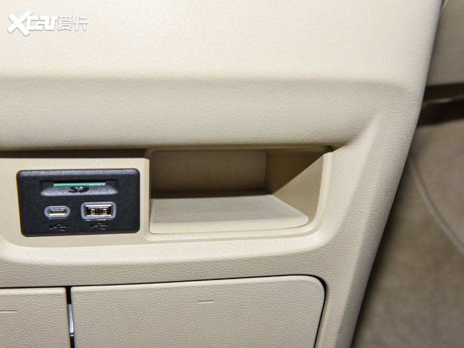 2023eGL8 Ϲœ 652T F͸