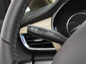 2023Ϲœ 652T ǻF п؅^