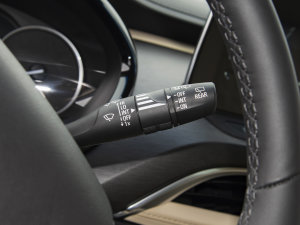 2023Ϲœ 652T ǻF п؅^