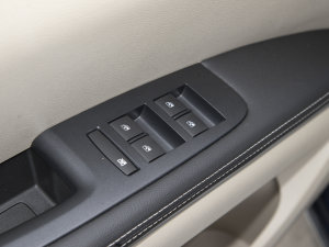 2023Ϲœ 652T ǻF п؅^