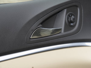 2023Ϲœ 652T ǻF п؅^