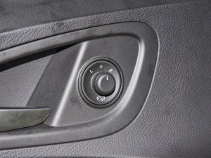 2023Ϲœ 652T F͸ п؅^