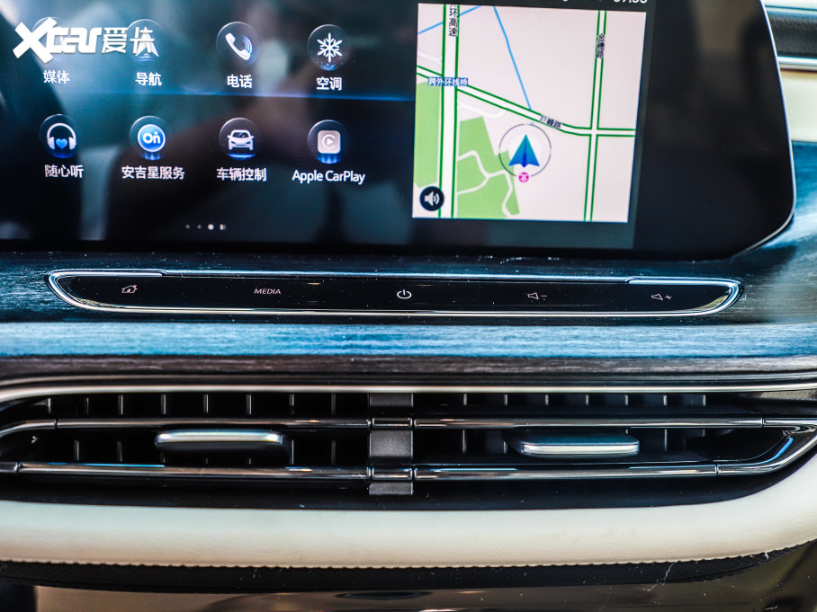 2022eGL8 ES Ŀ AvenirS tY