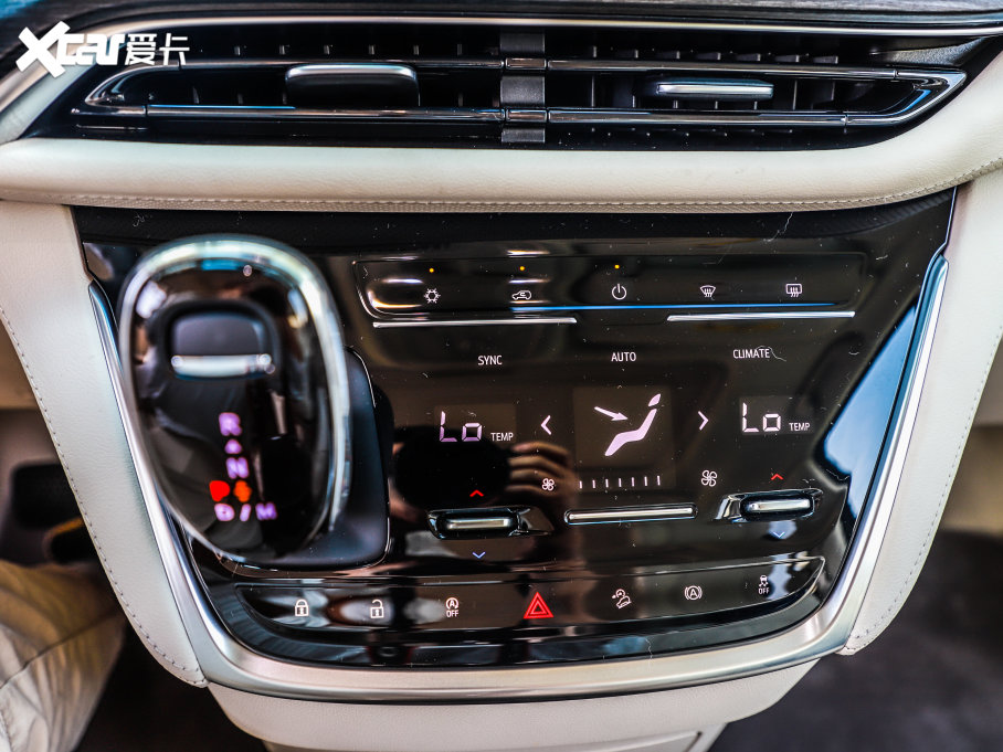 2022eGL8 ES Ŀ AvenirS tY