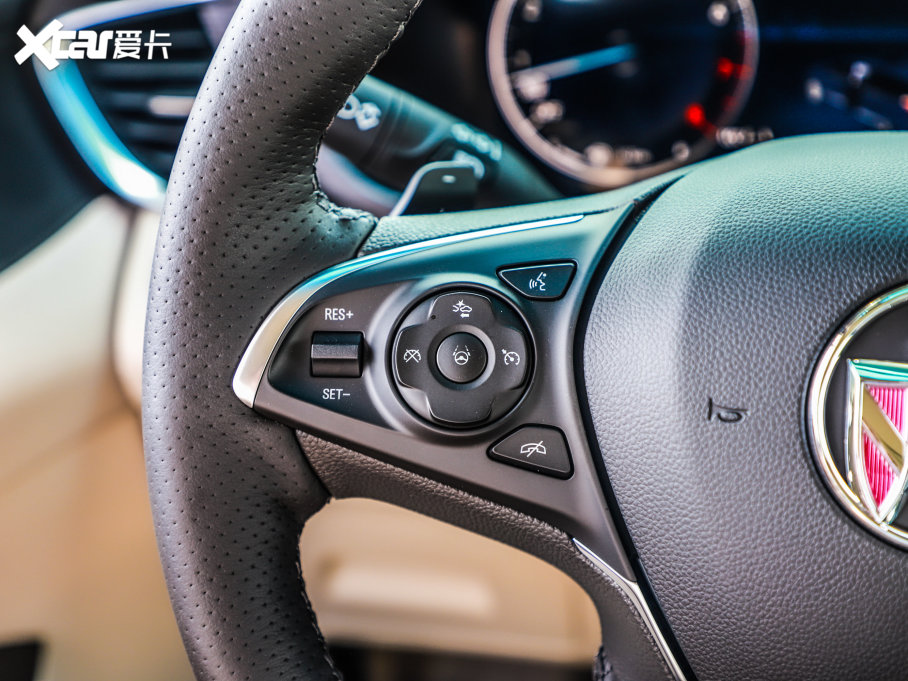 2022��e��GL8 ES��� �Ŀ� Avenir���S�� �����t�Y��