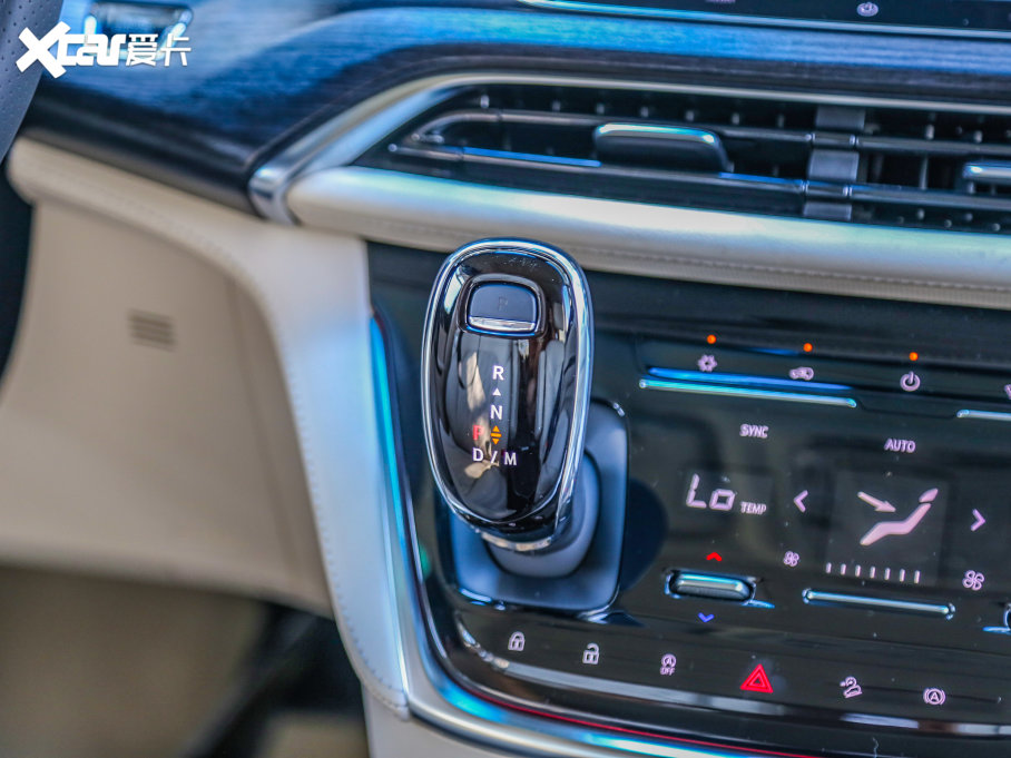 2022eGL8 ES Ŀ AvenirS tY