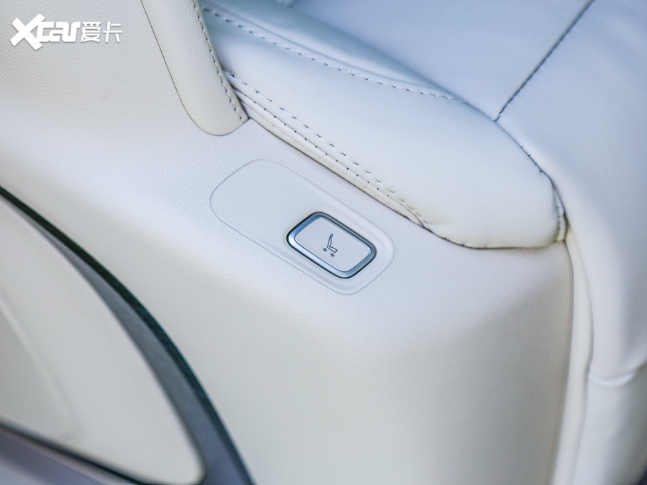 2022eGL8 ES Ŀ AvenirS tY