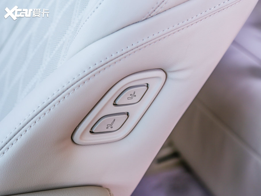 2022eGL8 ES Ŀ AvenirS tY