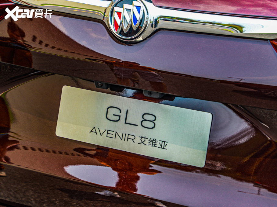 2022eGL8 ES Ŀ AvenirS tY