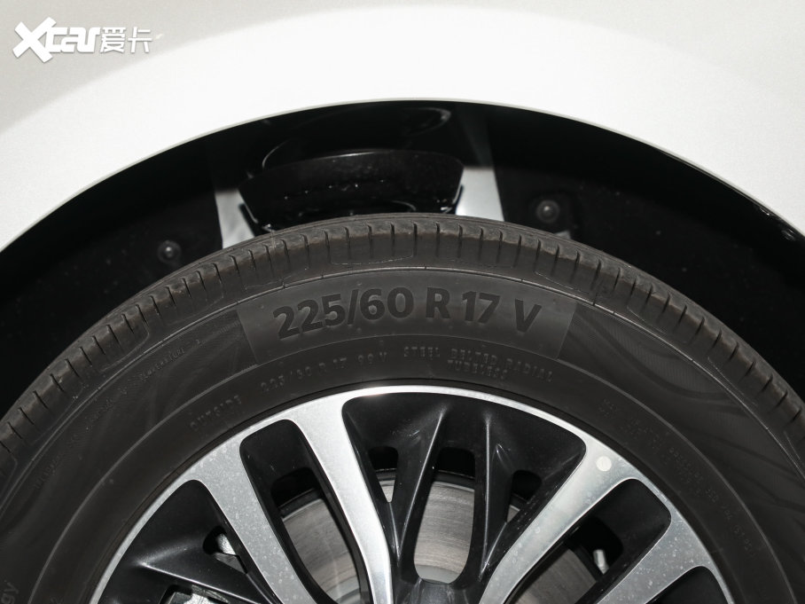 2023��e��GL8 ES��� ES��� 653T �����ͺ͐���