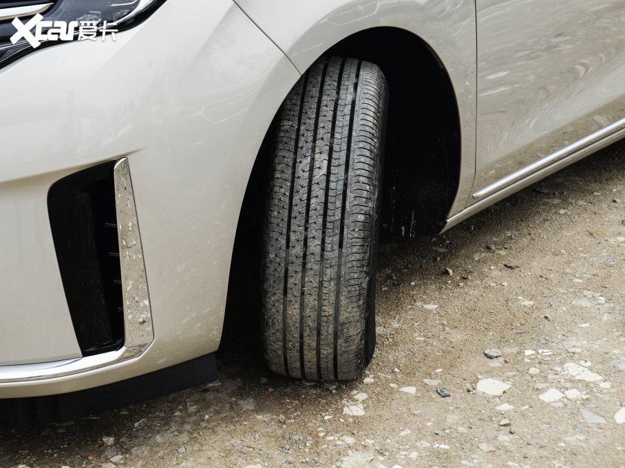 2023eGL8 ES ES 653T m