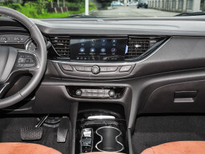 2023款552T 智享型 中控台