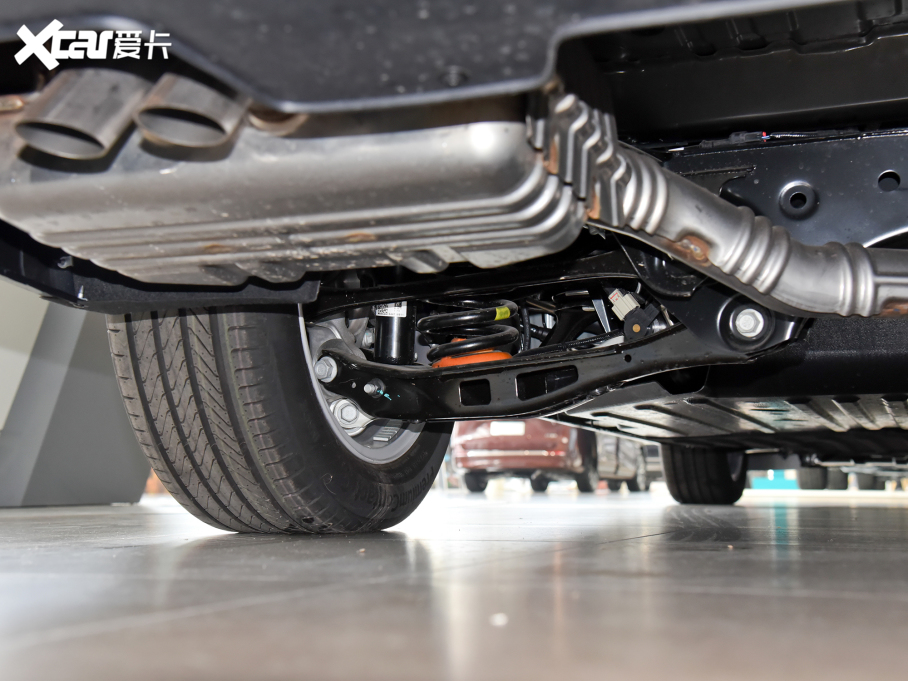 2023�����o 2.0T ����������