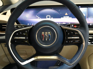 2023款2.0T 六座蕴世版 中控区