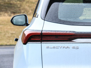 2023(bio)(zhn)m(x) (x)(ji)^