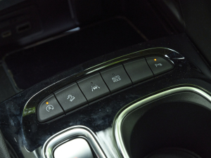 2023Plus 652T A п؅^