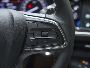 2023Plus 652T A п؅^