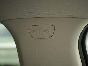 2023Plus 652T A п؅^