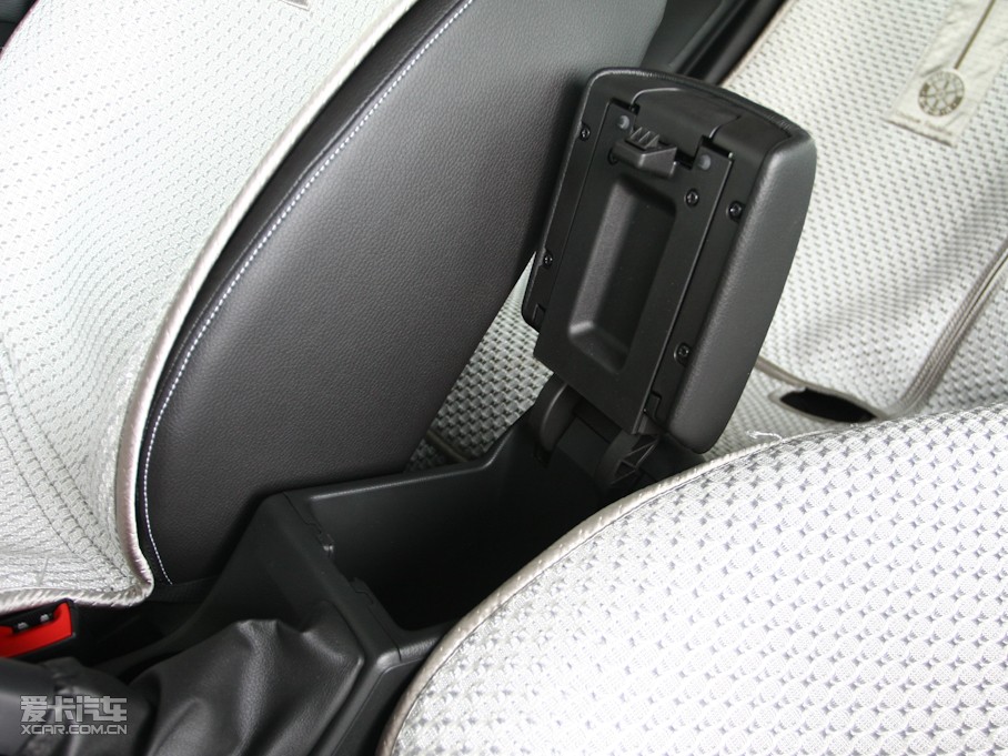 2010ӢXT 1.8L Ԅ(dng)r(sh)а