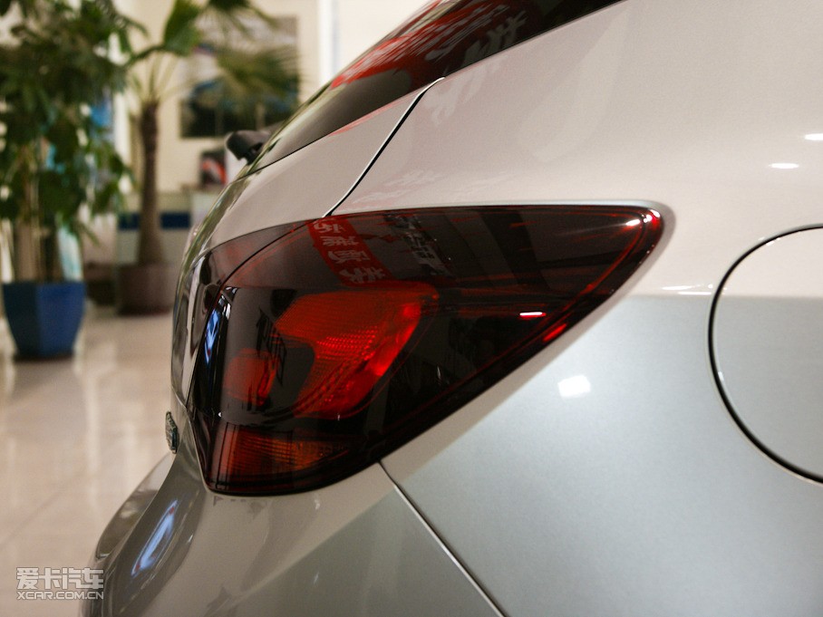 2010ӢXT 1.6T ԄJ\Ӱ