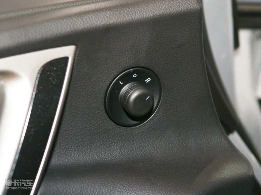 2010��Ӣ��XT 1.6T �Ԅ����J�\�Ӱ�