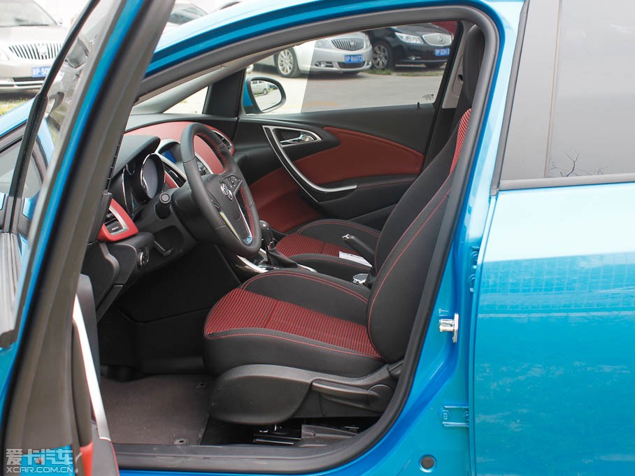 2010ӢXT 1.6T ԄJ\Ӱ