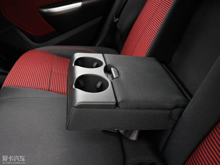 2010ӢXT 1.6T ԄJ\Ӱ