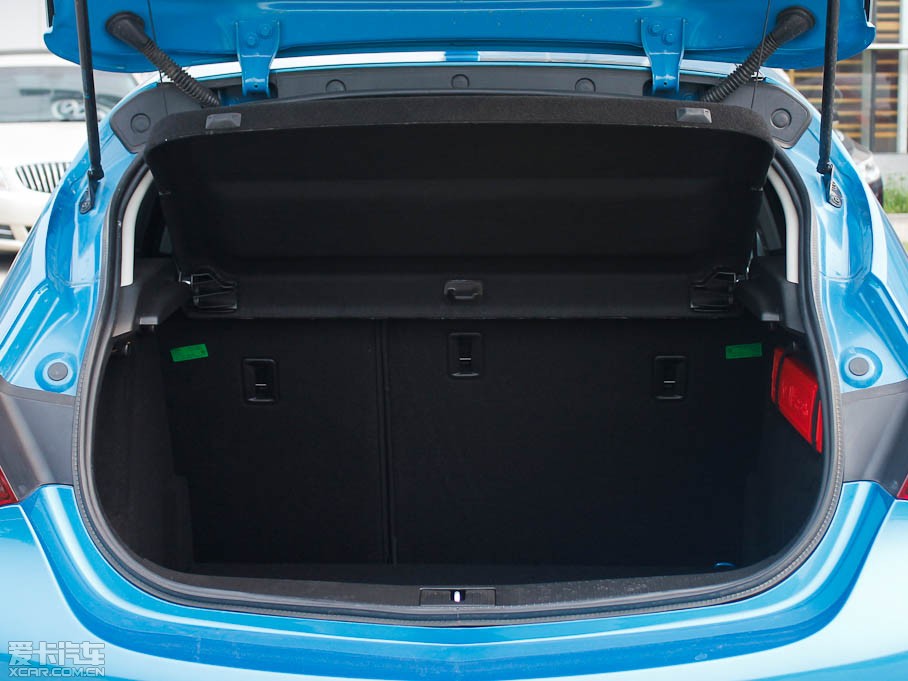 2010ӢXT 1.6T ԄJ\Ӱ