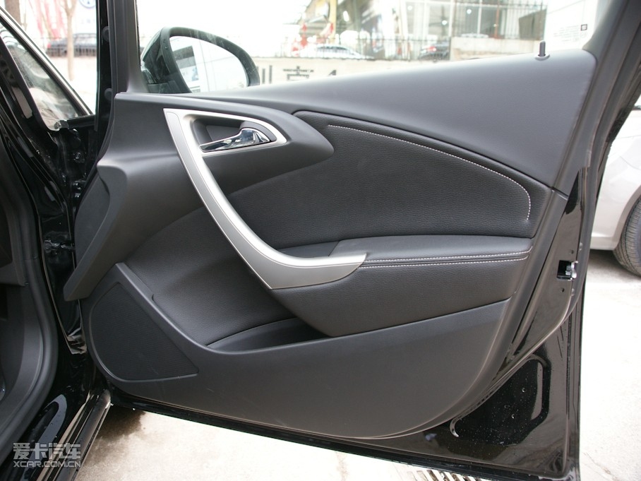 2010ӢXT 1.6T Ԅӕr\Ӱ